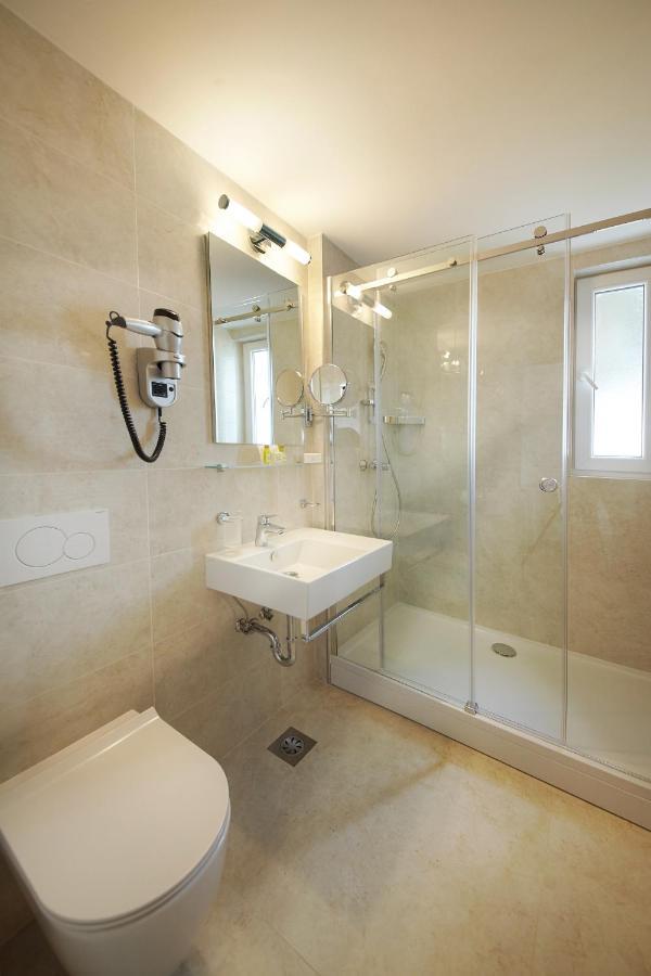 Olive Family Suites - Hotel & Resort Adria อังคาราน ภายนอก รูปภาพ